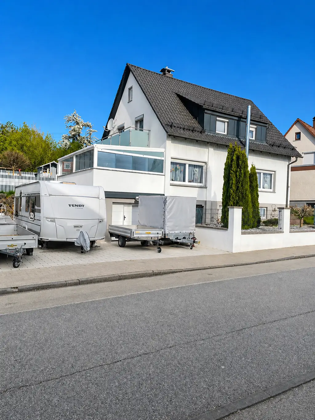PKW & Anhängerdepot Giengen – Anhänger und Wohnwagen am Standort